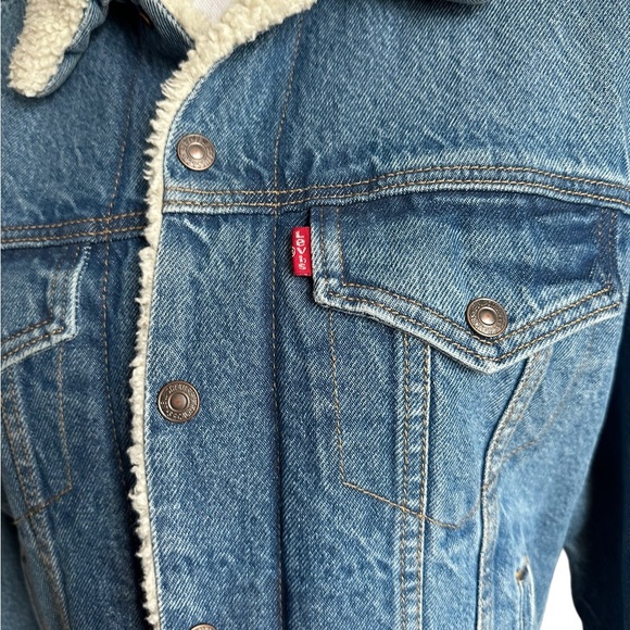 Levi’s Original Ex-Boyfriend Trucker Sherpa Jean Jackets Size Small - Picture 11 of 17